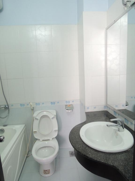 My Hanh Hotel Хюе Екстер'єр фото